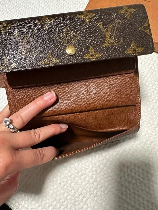 Louis Vuitton Porte-Tresor Monogram Canvas Wallet - Picture 12 of 16